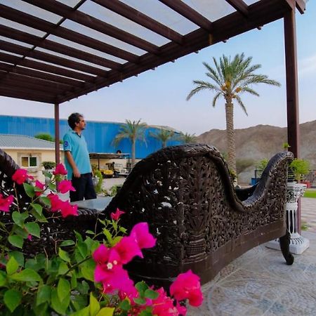 Mountain House Bed & Breakfast Fujairah Exterior photo